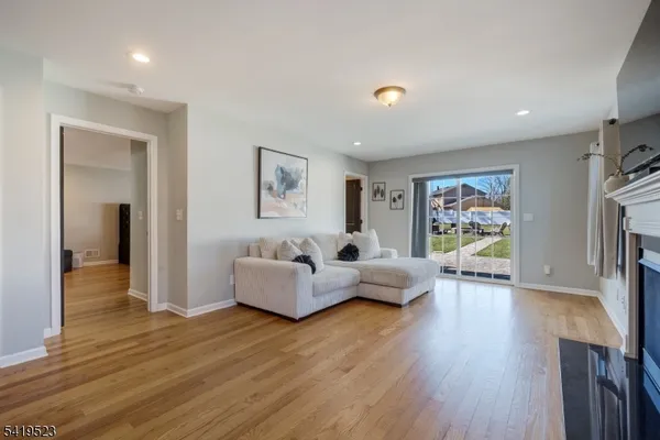 $799,000 | 1718 West 4th Street, Piscataway, NJ 08854