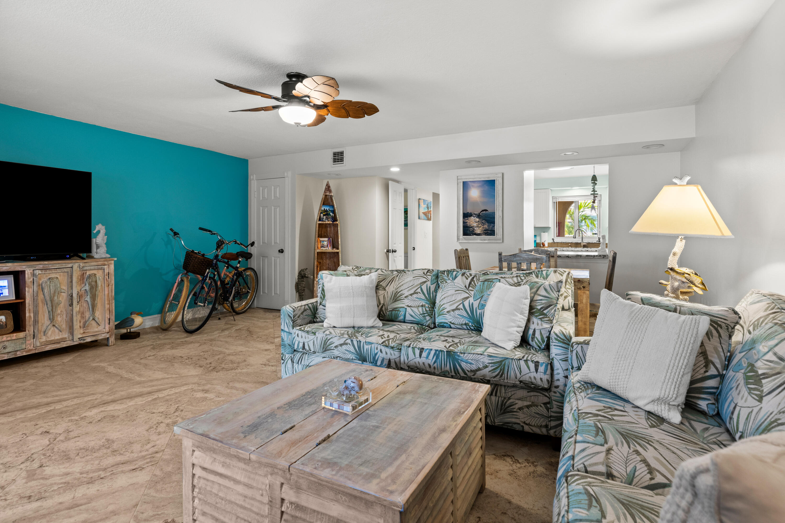 423 Sombrero Beach Road, Unit 10 Marathon, FL 33050 - Photo 5 of 25 5