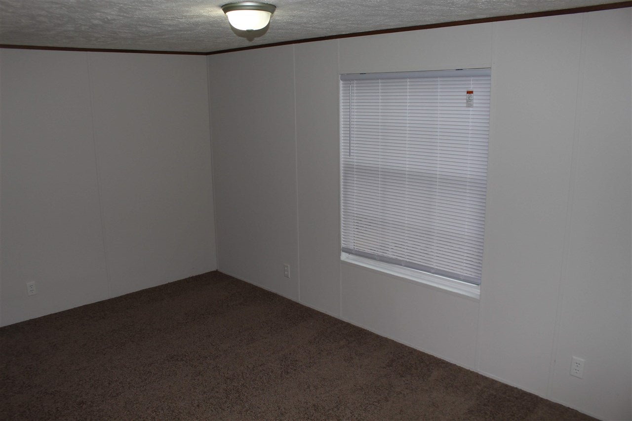 555 Greens Run Road St. Marys, WV 26170 - Photo 9 of 22 Gallery Image 9
