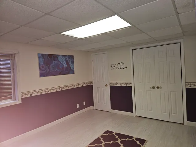 $3,000 | 688 Fox Hollow Court, DeKalb, IL 60115