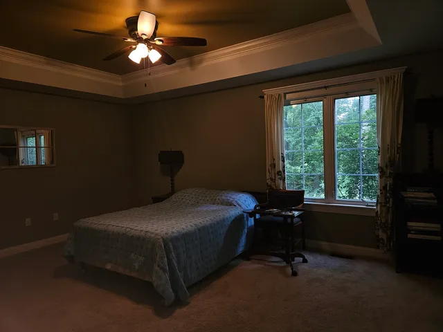 $3,000 | 688 Fox Hollow Court, DeKalb, IL 60115