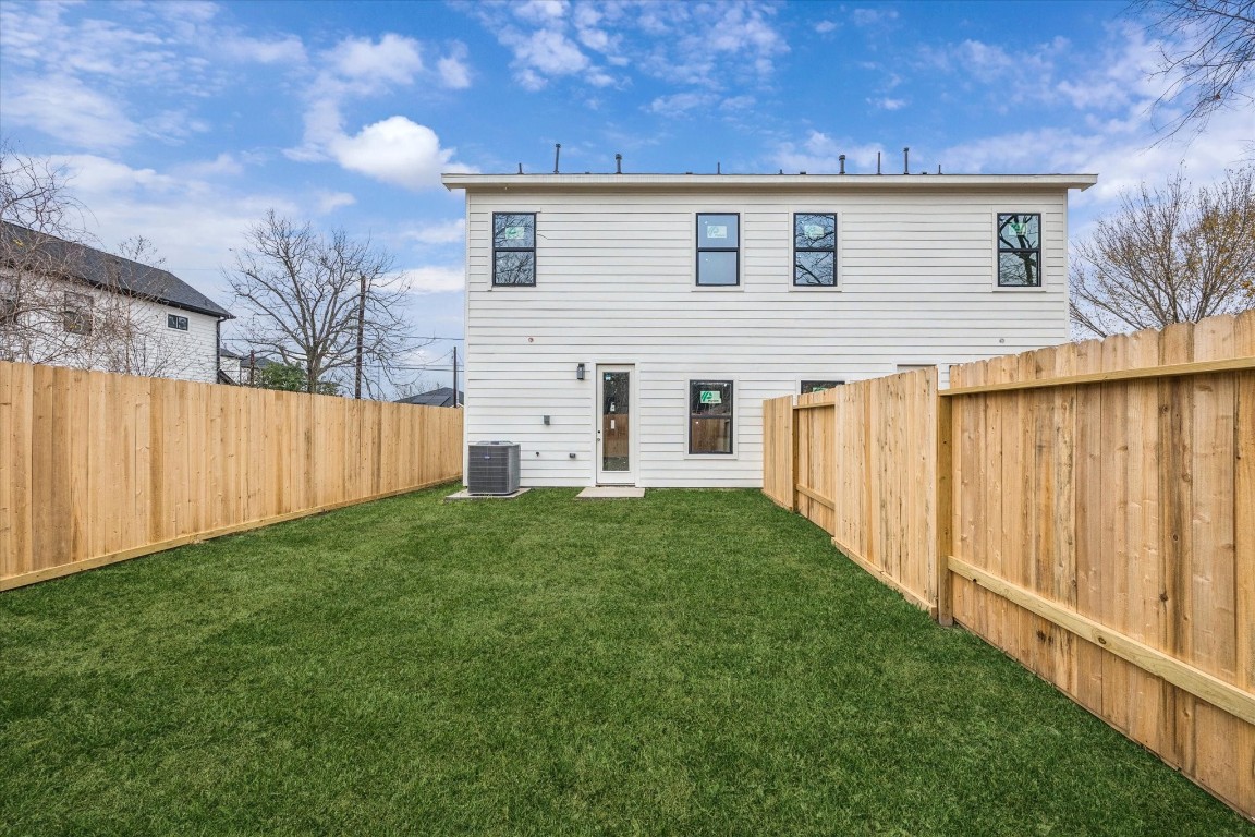 3620 Mt Pleasant Street Houston, TX 77021 - Photo 14 of 27
