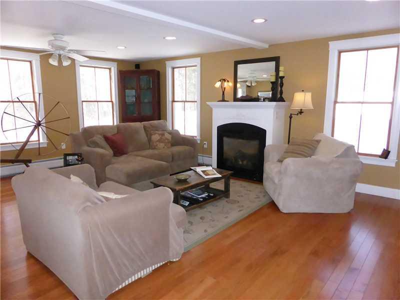 715 Oak Hill Road Standish, ME 04084 - Photo 4 of 22 Living Room.