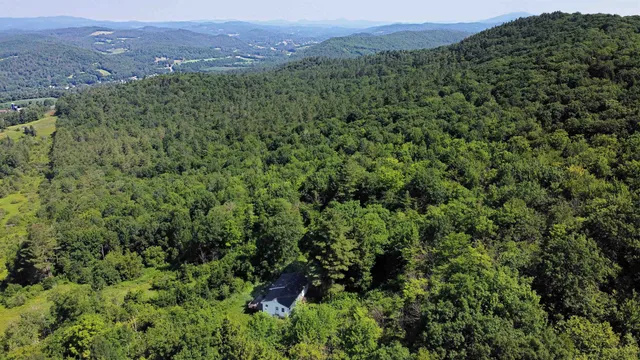 $399,000 | 441 Tower Road, Barnet, VT 05819