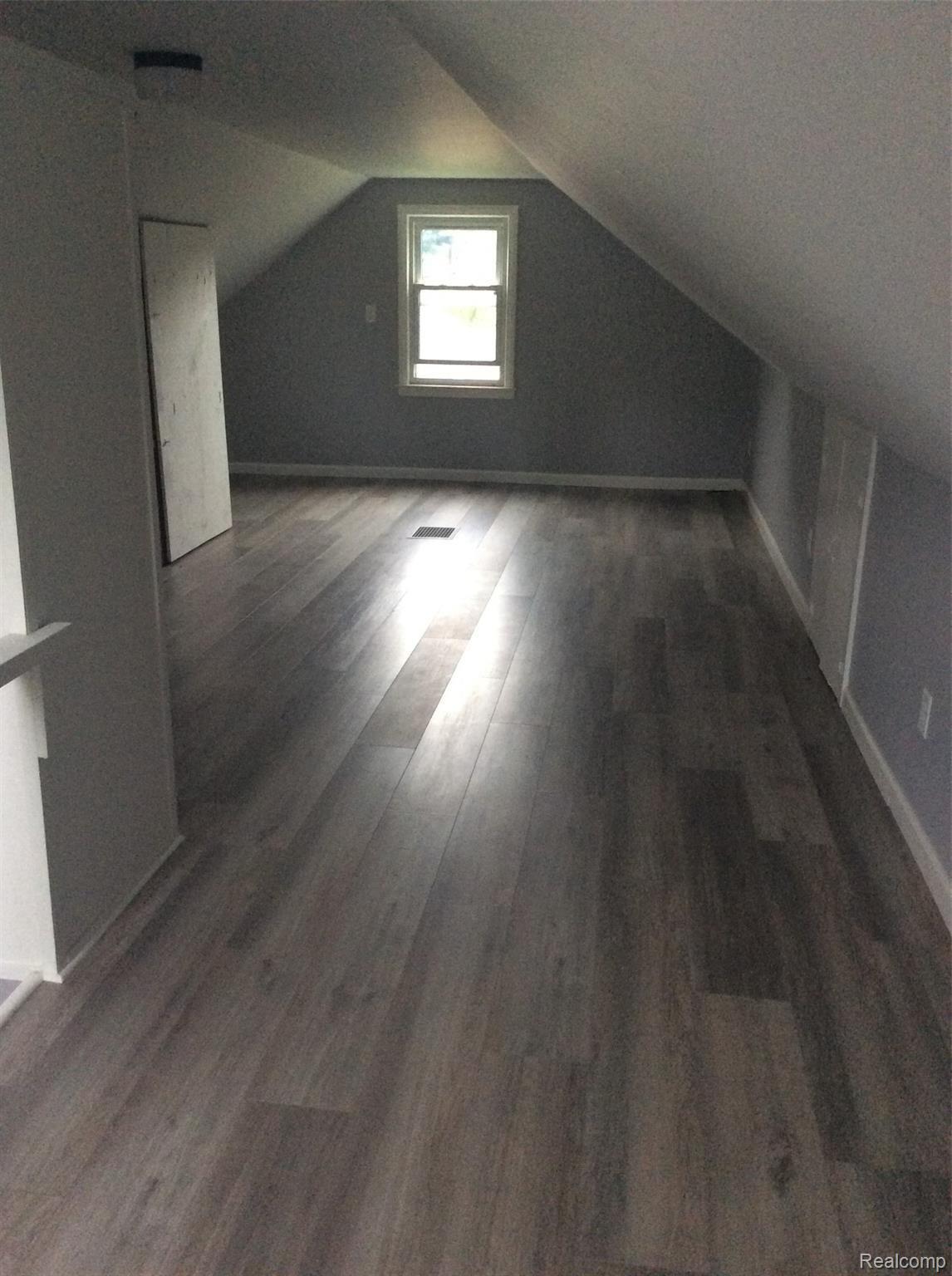 8404 East Richfield Road Davison, MI 48423 - Photo 17 of 27 ABB3B2BC-A629-44AE-80DE-89411815A7AB.jpeg