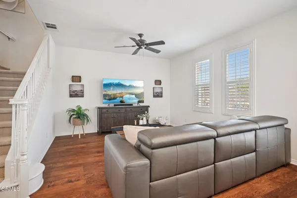 $949,999 | 1337 Bayside Circle, Oxnard, CA 93035