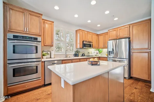 $949,999 | 1337 Bayside Circle, Oxnard, CA 93035