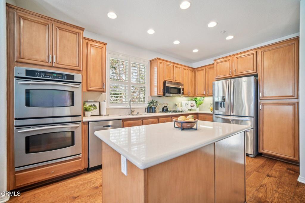 1337 Bayside Circle Oxnard, CA 93035 - Photo 15 of 68