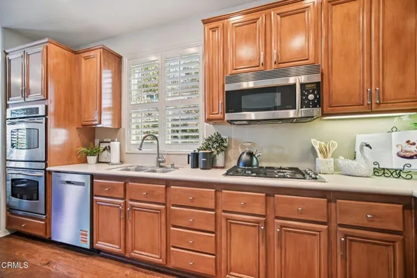 $949,999 | 1337 Bayside Circle, Oxnard, CA 93035