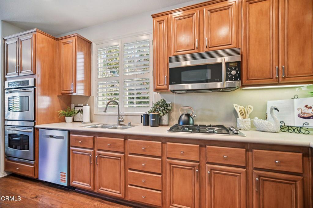 1337 Bayside Circle Oxnard, CA 93035 - Photo 16 of 68
