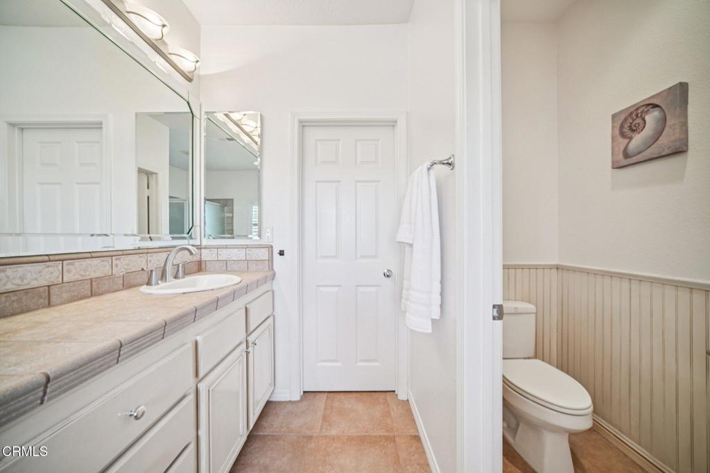 1337 Bayside Circle Oxnard, CA 93035 - Photo 36 of 68