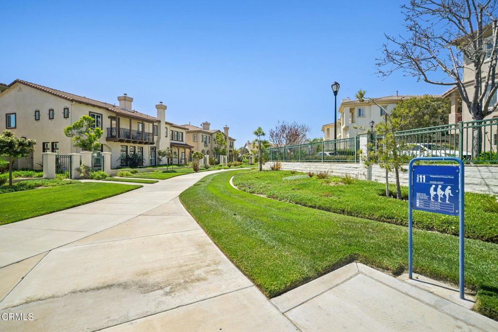 1337 Bayside Circle Oxnard, CA 93035 - Photo 47 of 68