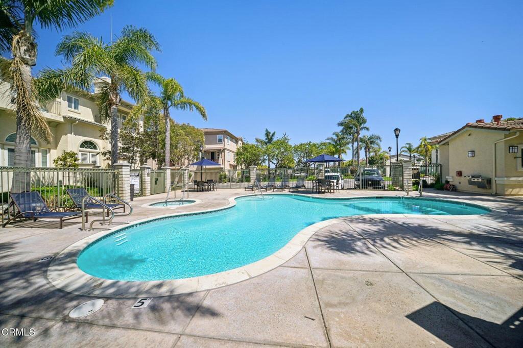 1337 Bayside Circle Oxnard, CA 93035 - Photo 49 of 68