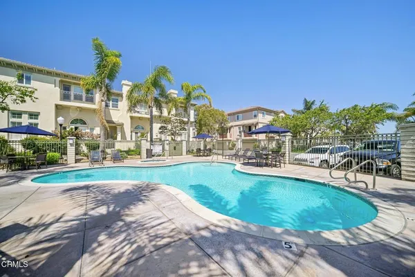 $949,999 | 1337 Bayside Circle, Oxnard, CA 93035