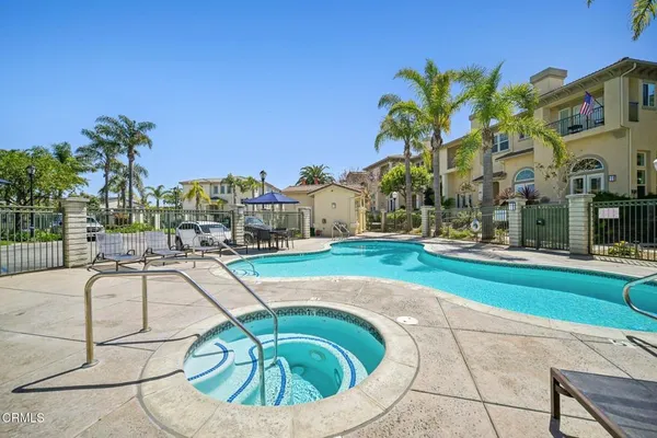 $949,999 | 1337 Bayside Circle, Oxnard, CA 93035