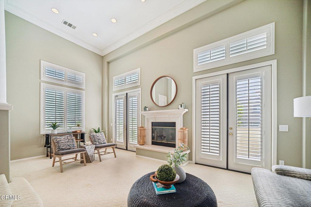 1337 Bayside Circle Oxnard, CA 93035 - Photo 10 of 68