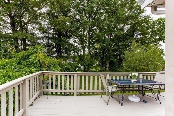 34 Barbara Road Taunton, MA 02780 - Photo 10 of 23 Gallery Image 10