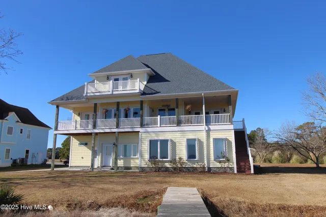 $989,000 | 2944 Mill Creek Road, Newport, NC 28570