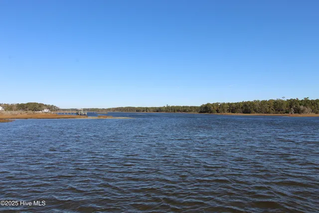 $989,000 | 2944 Mill Creek Road, Newport, NC 28570