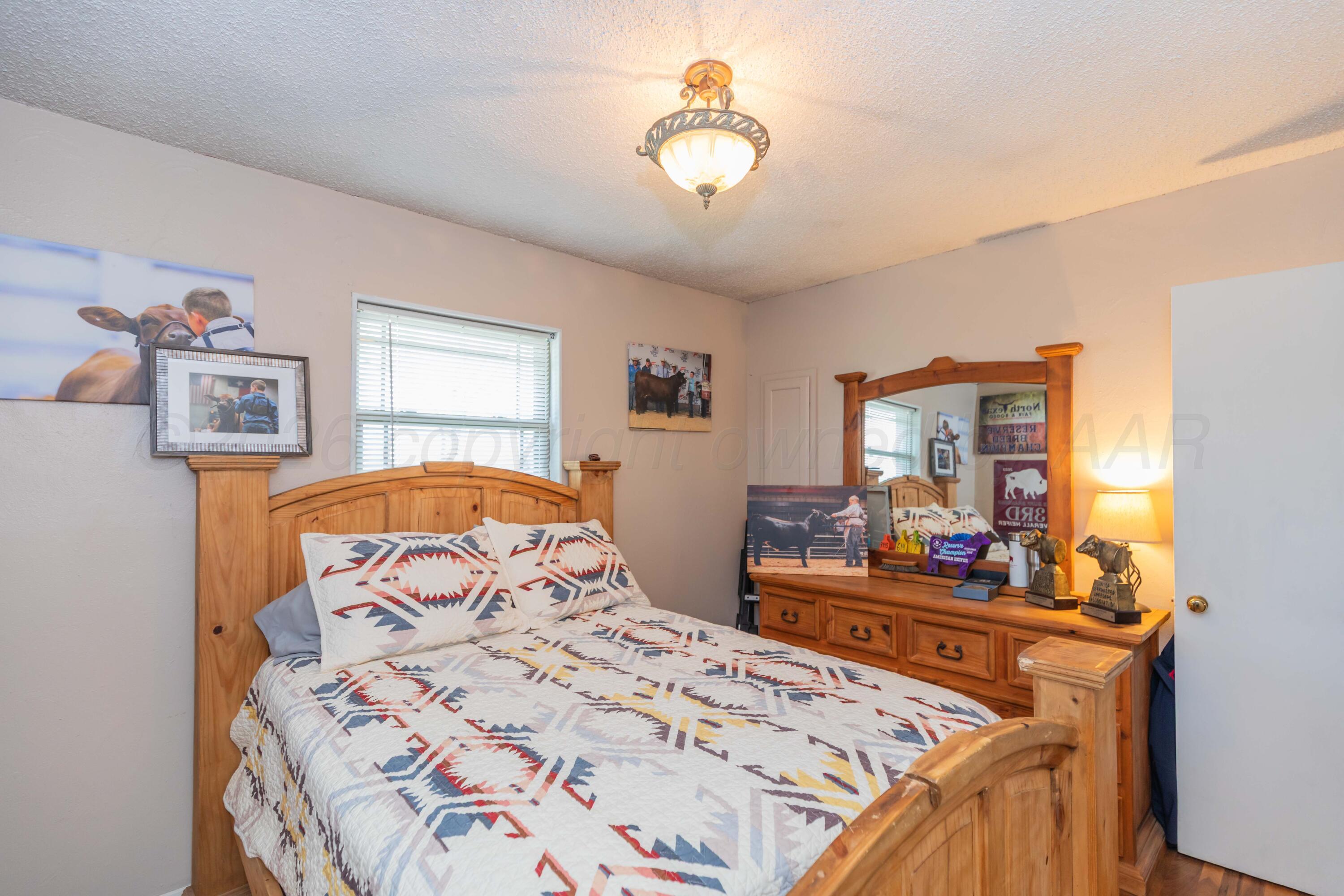 712 West 1st Street Claude, TX 79019 - Photo 21 of 53 BEDROOM 2 VIEW 2