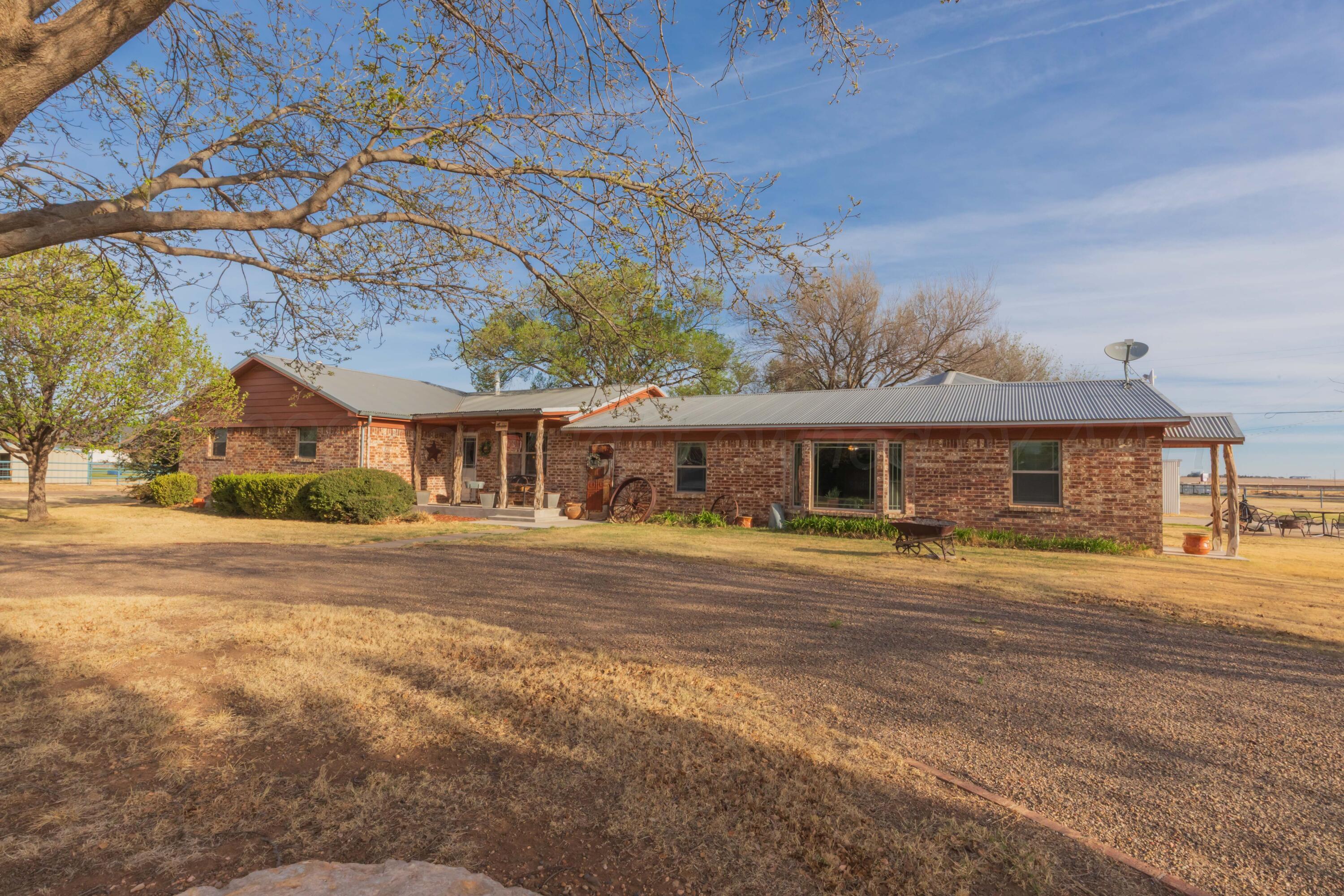 712 West 1st Street Claude, TX 79019 - Photo 3 of 53 FRONT VIEW 4