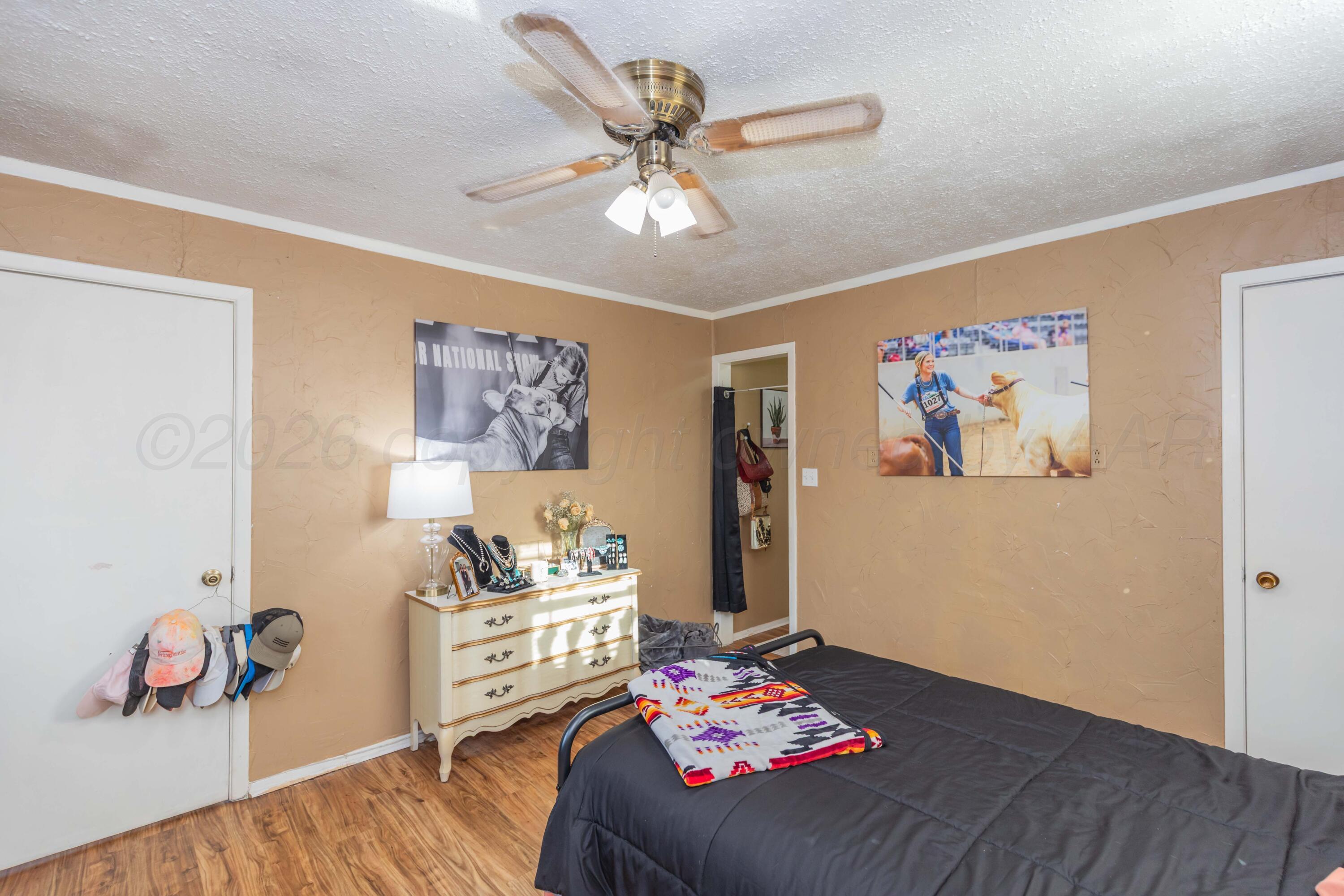 712 West 1st Street Claude, TX 79019 - Photo 34 of 53 BEDROOM 4 VIEW 3