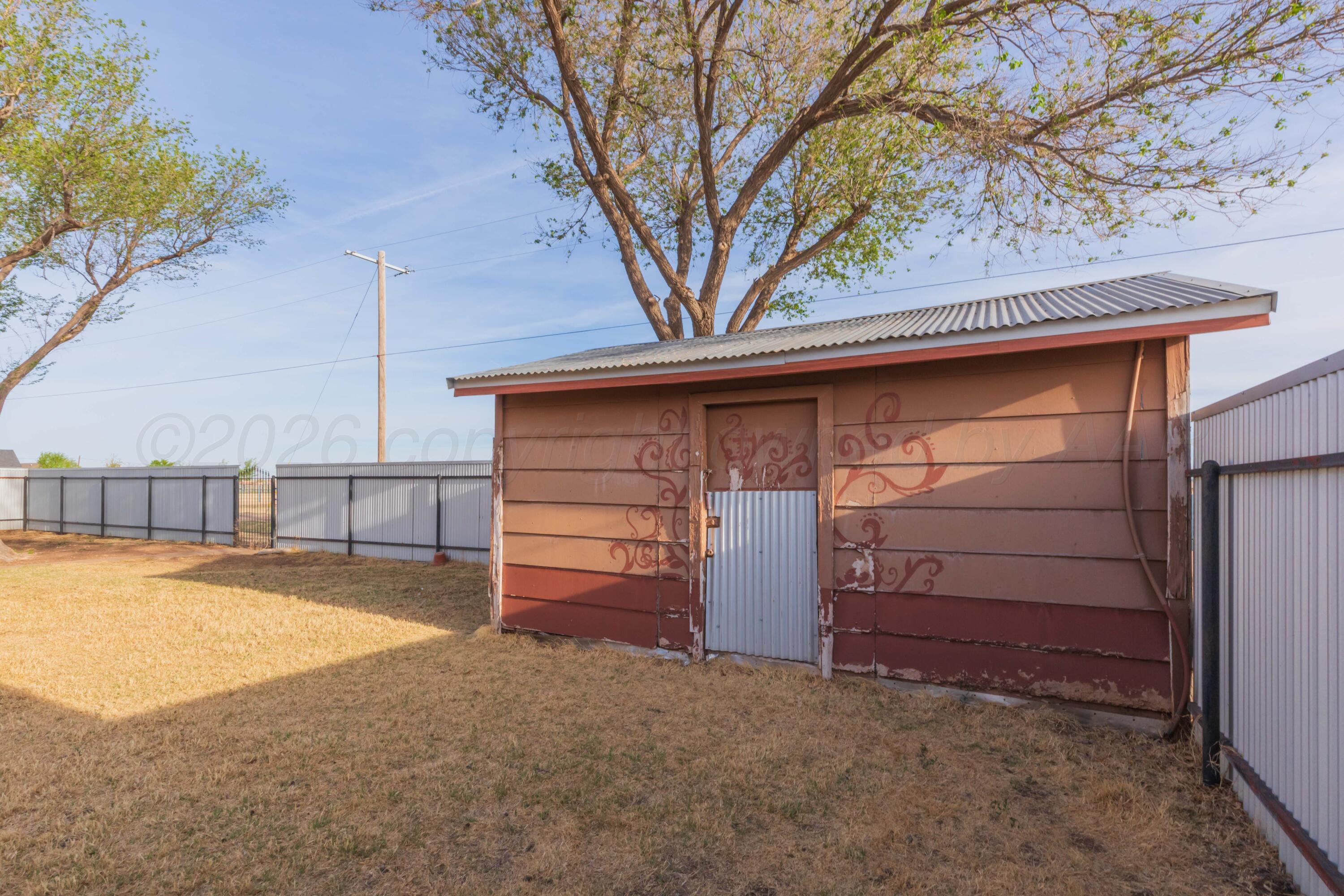 712 West 1st Street Claude, TX 79019 - Photo 47 of 53 STORAGE