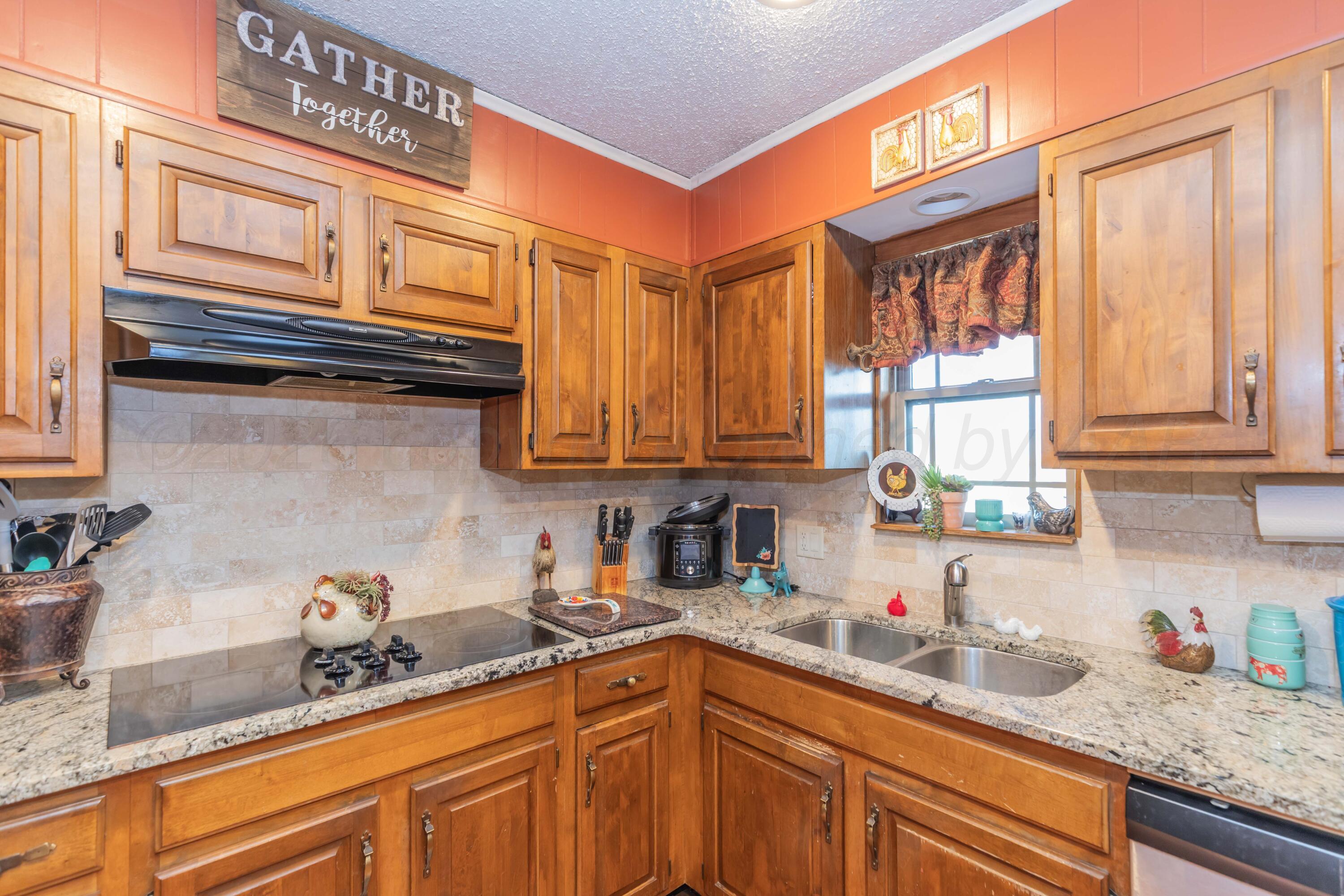 712 West 1st Street Claude, TX 79019 - Photo 10 of 53 KITCHEN VIEW 3