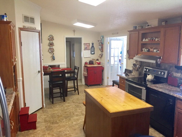 768 Done Roven Road Augusta, GA 30906 - Photo 7 of 30 Kitchen