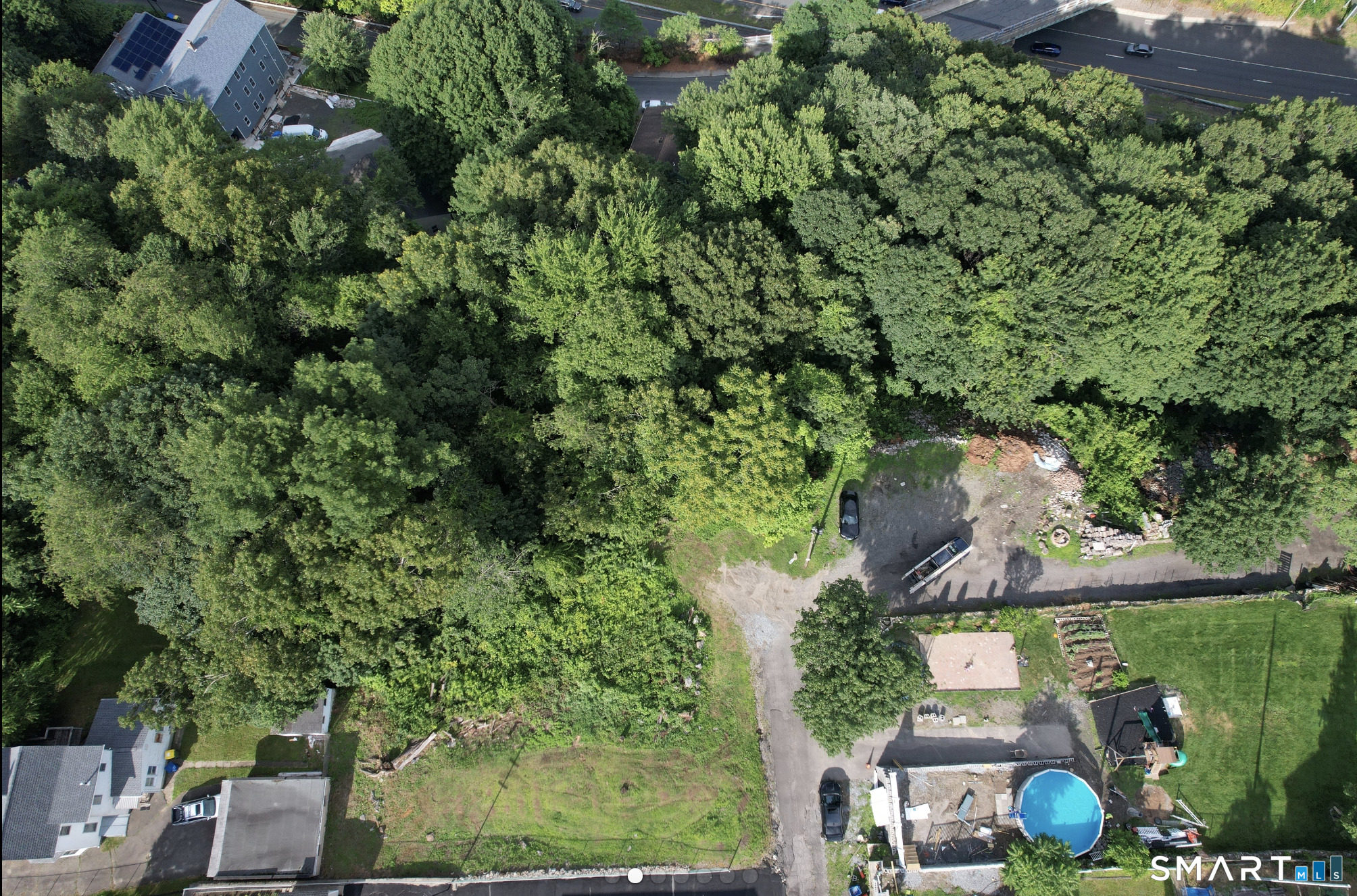 Hawthorne Avenue Waterbury, CT 06708 - Photo 3 of 4