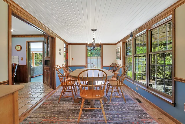 $625,000 | 30-w030 West Schick Road, Bartlett, IL 60103