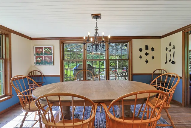 $625,000 | 30-w030 West Schick Road, Bartlett, IL 60103