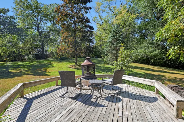 $625,000 | 30-w030 West Schick Road, Bartlett, IL 60103