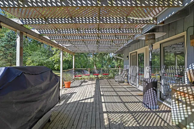 $625,000 | 30-w030 West Schick Road, Bartlett, IL 60103