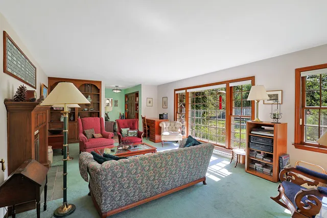 $625,000 | 30-w030 West Schick Road, Bartlett, IL 60103