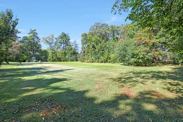 $625,000 | 30-w030 West Schick Road, Bartlett, IL 60103