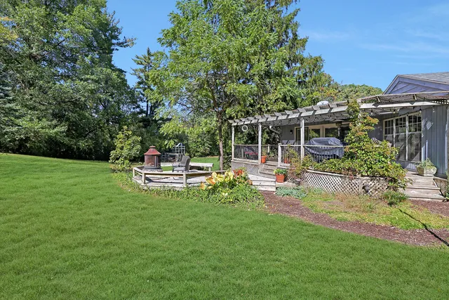 $625,000 | 30-w030 West Schick Road, Bartlett, IL 60103