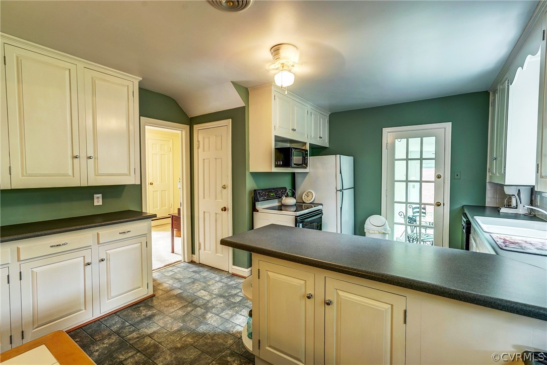 4815 Coleman Road Richmond, VA 23230 - Photo 18 of 44 Gallery Image 18