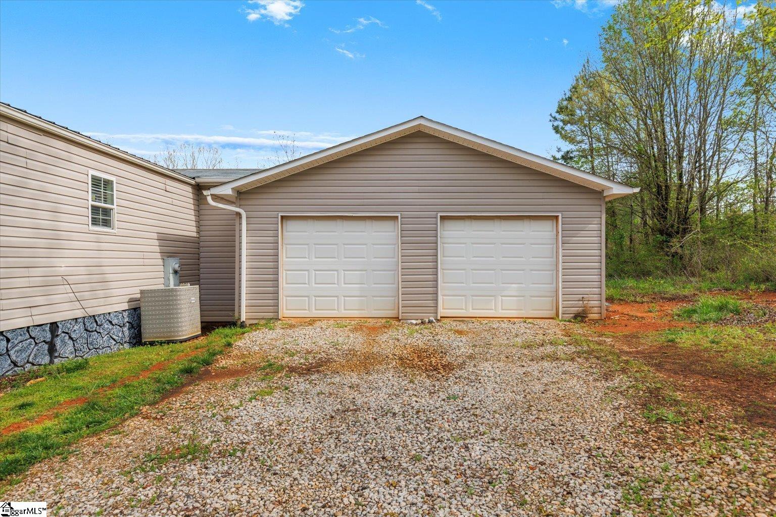 236 Burgess Road Gaffney, SC 29341 - Photo 24 of 34