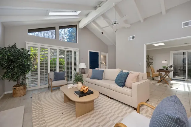 $599,999 | 216 East Ranch Road, Sacramento, CA 95825