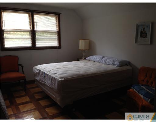 33 Fresh Ponds Road East Brunswick, NJ 08816 - Photo 12 of 16 Gallery Image 12