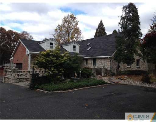 33 Fresh Ponds Road East Brunswick, NJ 08816 - Photo 14 of 16 Gallery Image 14
