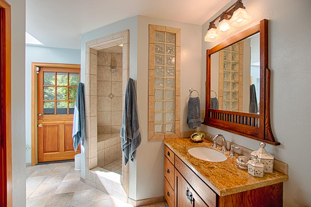 175 Robideaux Road Aptos, CA 95003 - Photo 21 of 34 Gallery Image 21