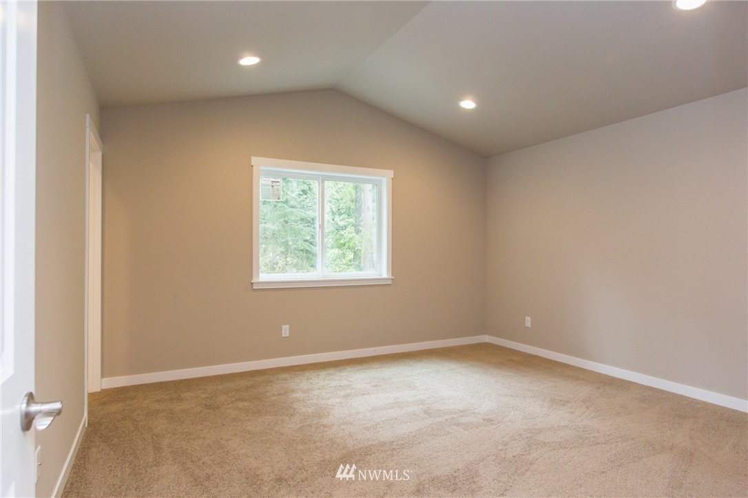 4130 Agate Road Bellingham, WA 98226 - Photo 14 of 27 Gallery Image 14