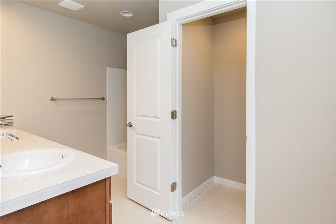 4130 Agate Road Bellingham, WA 98226 - Photo 20 of 27 Gallery Image 20