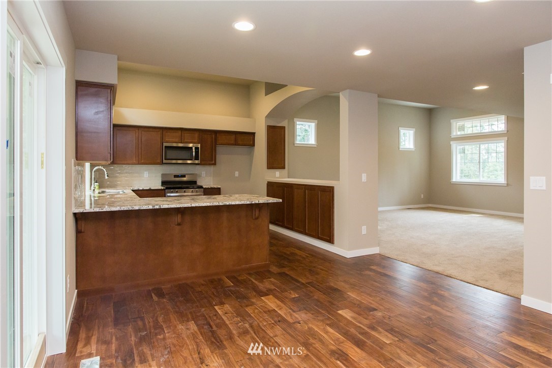 4130 Agate Road Bellingham, WA 98226 - Photo 6 of 27 Gallery Image 6