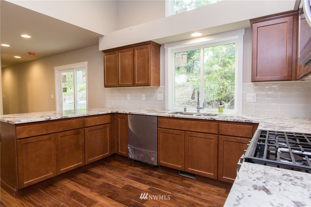 4130 Agate Road Bellingham, WA 98226 - Photo 7 of 27 Gallery Image 7