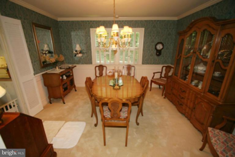 5 Inverness Way Bel Air, MD 21014 - Photo 16 of 29 Dining Room