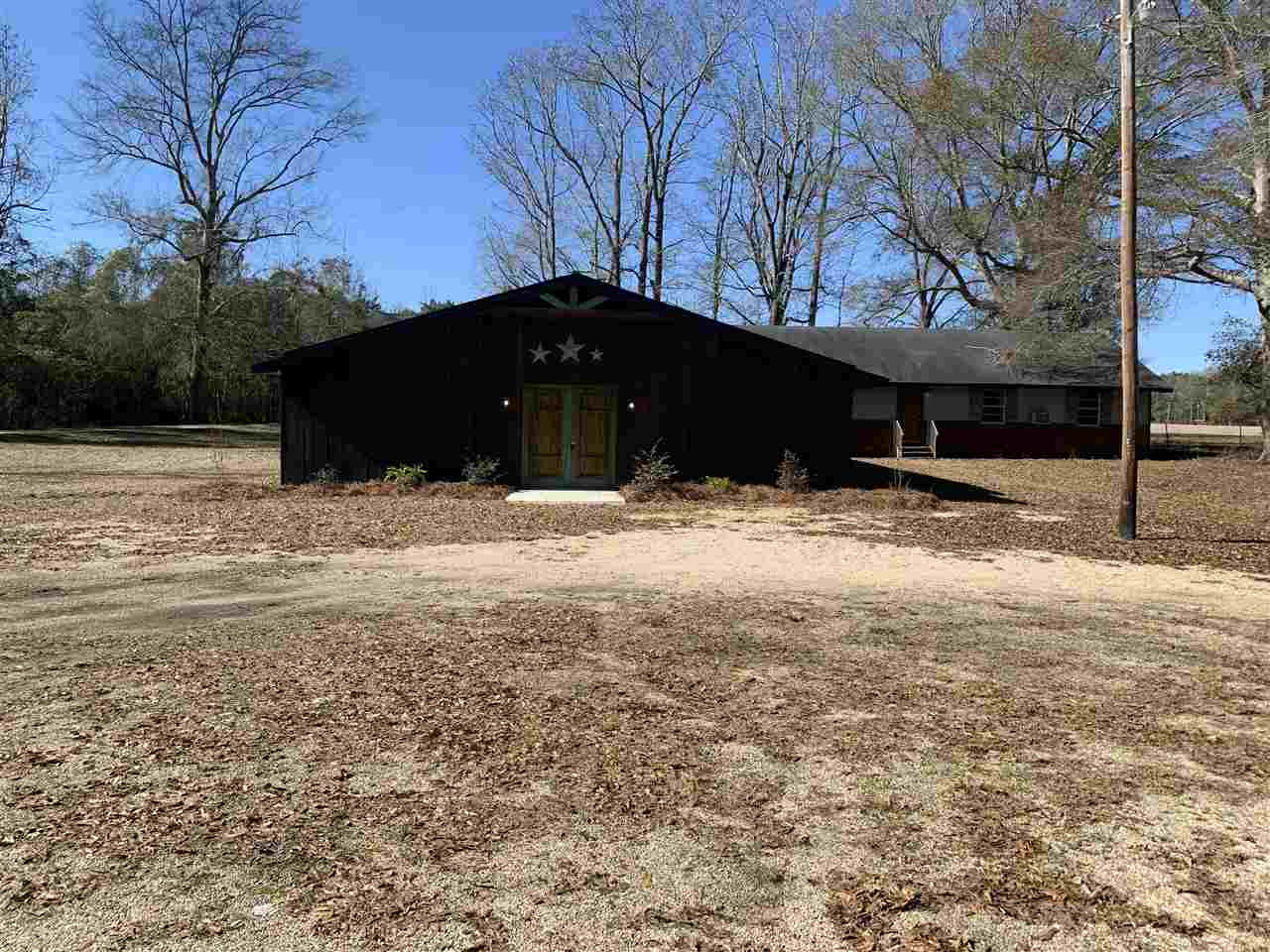 135 River Road Ellisville, MS 39437 - Photo 1 of 41 Photo 1