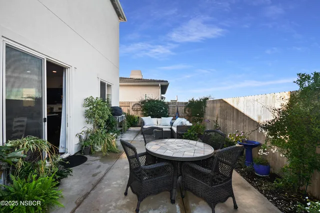 $925,000 | 813 Skyview Lane, Santa Maria, CA 93455